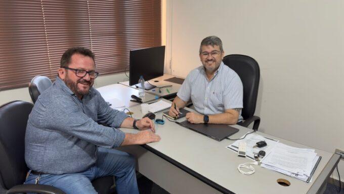 Na Seplan, Laudir debate abertura de trecho da Weimar Torres e corredor gastronômico