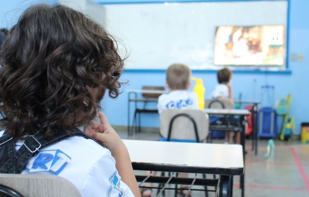 PREFEITURA HOMOLOGA CONTRATAÇÃO DE ESCOLAS CONVENIADAS PARA ATENDER EDUCAÇÃO INFANTIL