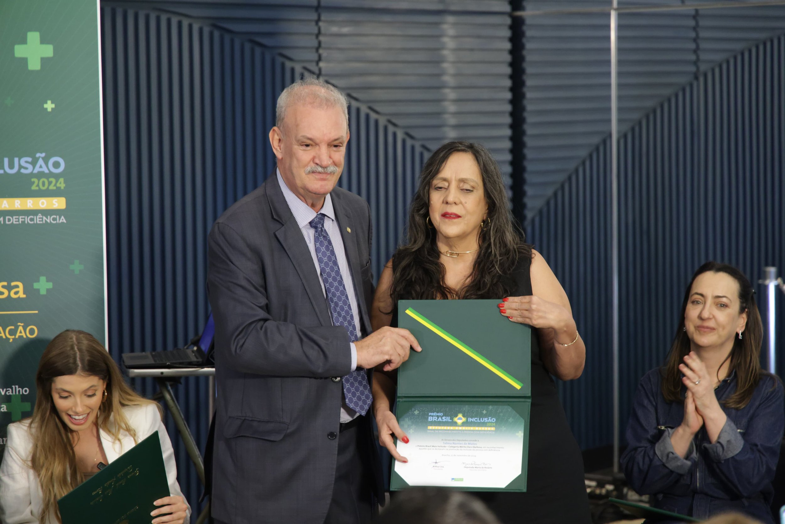 DEPUTADO GERALDO RESENDE LAMENTA EXONERAÇÃO DE TELMA NANTES NO MS