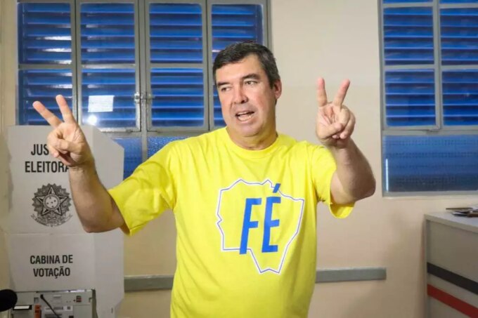 Riedel defende anistia a condenados pelos atos de vandalismo de 8 de janeiro