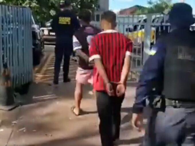 APÓS MENINAS FALTAREM NA ESCOLA, DENÚNCIA LEVA A PRISÃO DE DOIS JOVENS