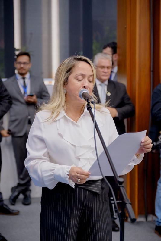 Reativação de viveiro de mudas com potencial para ações educativas