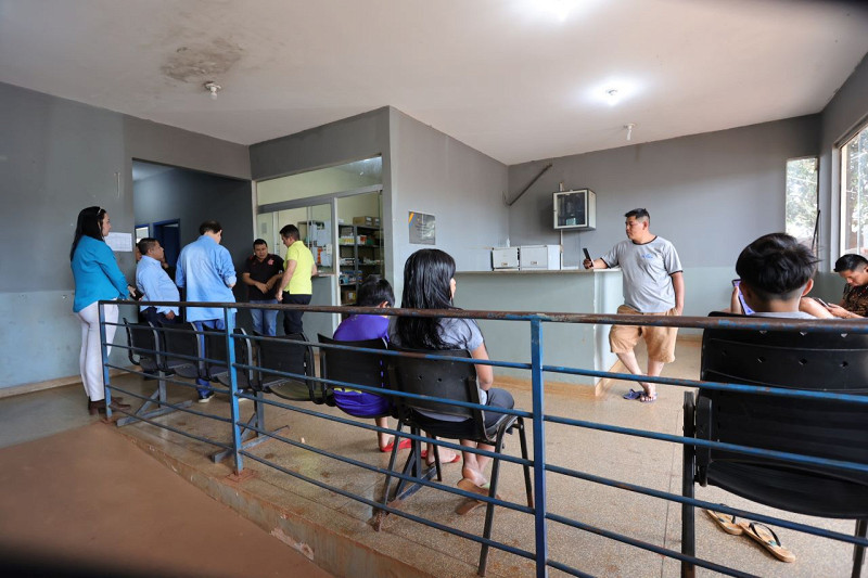Prefeitura leva ar-condicionado para posto de saúde da Jaguapiru