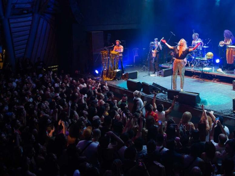 Dourados: FIT encerra com show de Letrux no Parque do Ipês