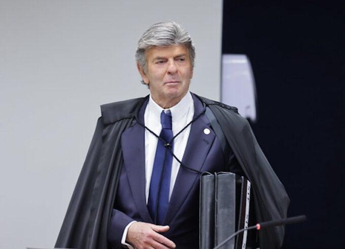 FUX DIZ QUE STF É INCOMPETENTE PARA JULGAR BOLSONARO