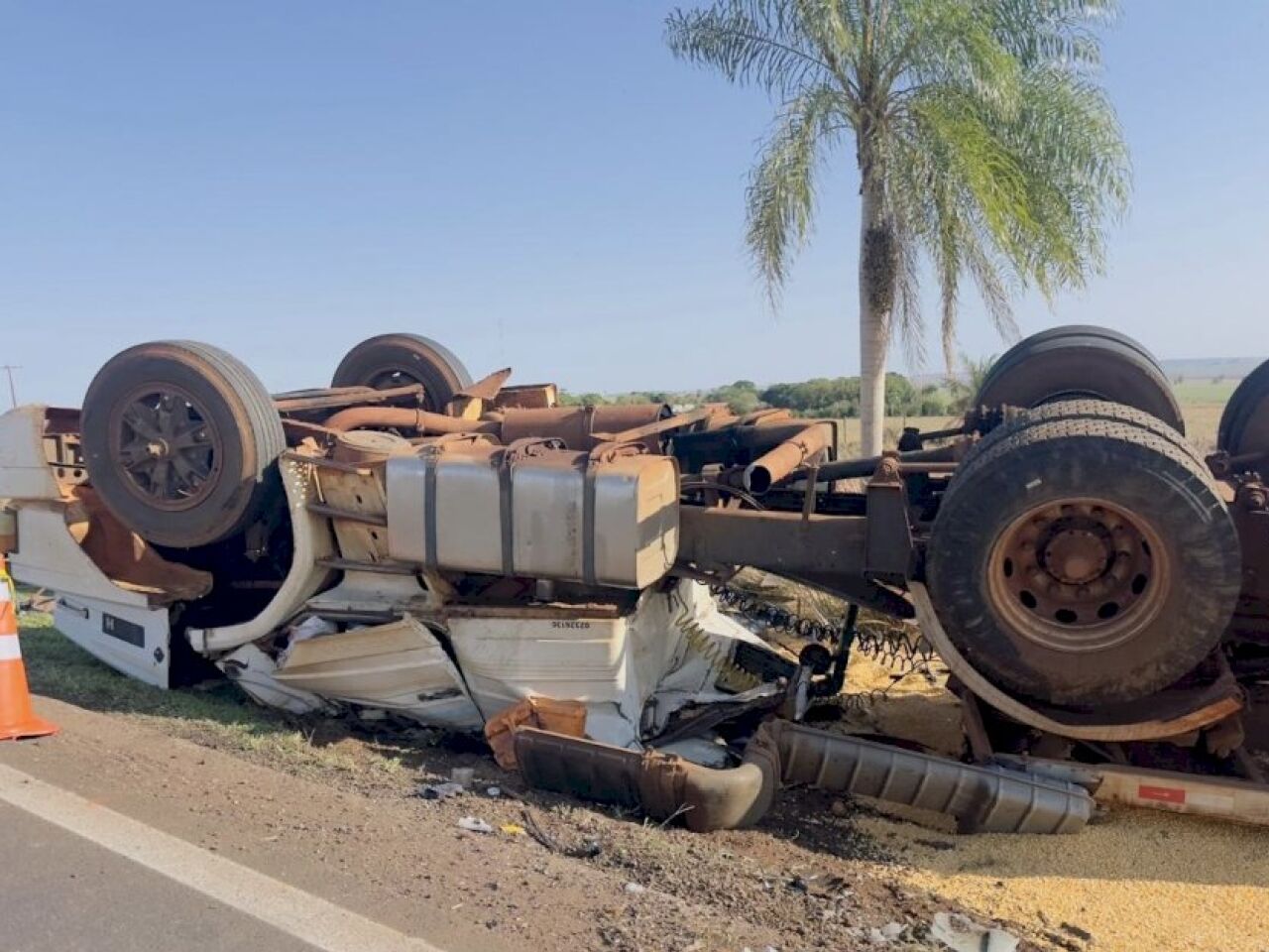 Acidente na BR-163: motorista de Dourados morre, 55 anos