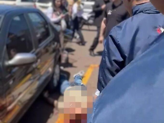 Execução no estacionamento do Shopping China na fronteira