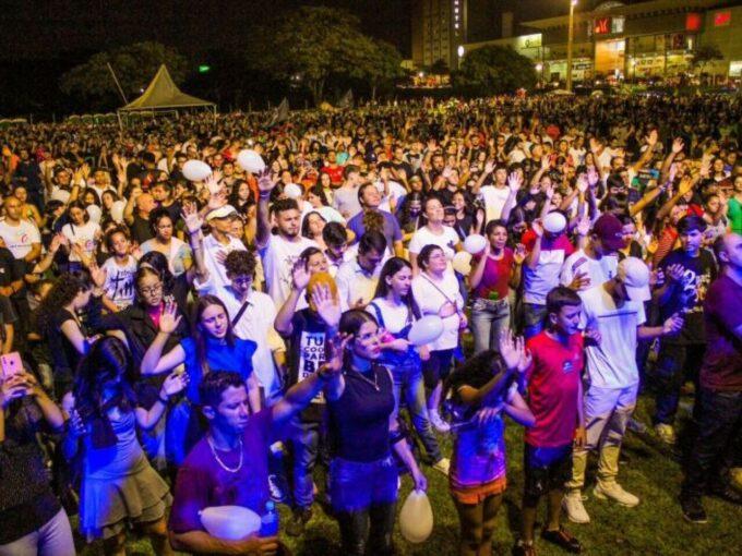 Marcha para Jesus em Dourados reúne milhares neste sábado