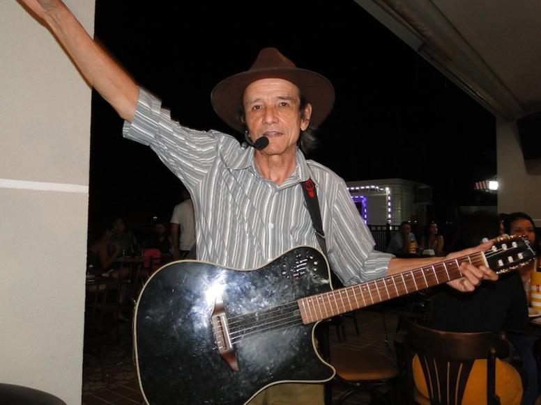 Tim 50 anos de carreira: trajetória e legado em Dourados