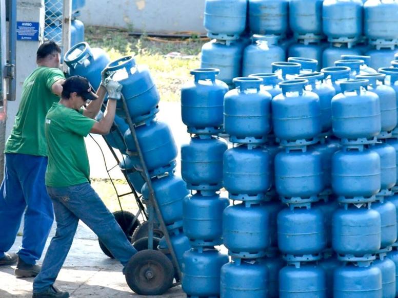 Preço do gás de cozinha em Dourados sobe para R$127,48