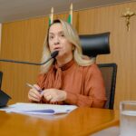 Famílias atípicas, saúde e Delegacia da Mulher estão no centro do trabalho de Lia Nogueira em 2026