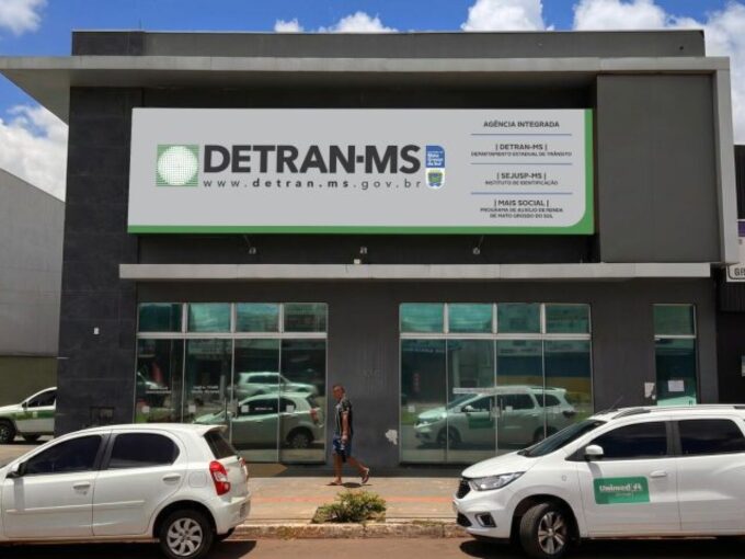Agência Híbrida de Dourados amplia serviços de RG e Detran
