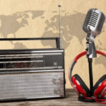 Bastidores da Saúde: quando o microfone vira atalho para o SUS