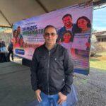 Inspetor Cabral participa de entrega de títulos habitacionais e questiona ausência de anúncio em evento público